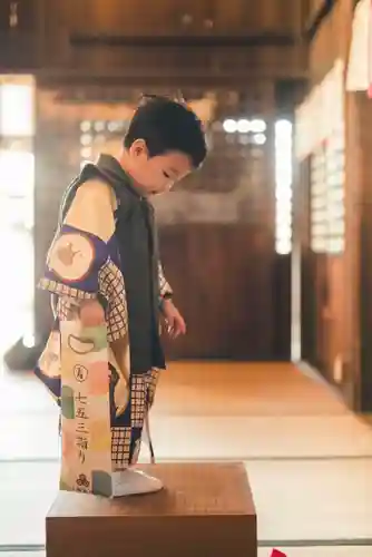 三津厳島神社の七五三参