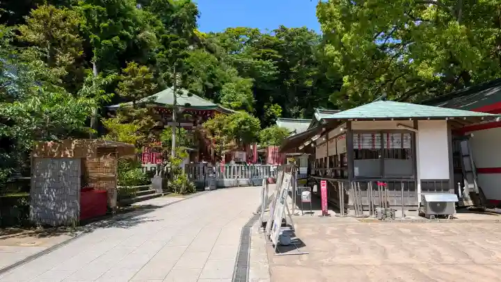 江島神社の{uncategorized: "未分類", other: "その他", undefined: "問題あり", building: "その他建物", grave: "お墓", sacred_gate: "鳥居", guardian: "狛犬", statue: "像", buddha: "仏像", history: "歴史", nature: "自然", garden: "庭園", animal: "動物", pagoda: "塔", temizu: "手水舎", mountain_gate: "山門・神門", sanctuary: "本殿・本堂", subordinate: "末社・摂社", art: "芸術", scenery: "景色", jizo: "地蔵", ema: "絵馬", goshuin: "御朱印", omikuji: "おみくじ", items: "授与品その他", amulet: "お守り", goshuincho: "御朱印帳", eats: "食事", festival: "お祭り", votive_dance: "神楽", shichigosan: "七五三参", wedding: "結婚式", experience: "体験その他", initially: "初詣", around: "周辺", anti_infection: "感染症対策"}