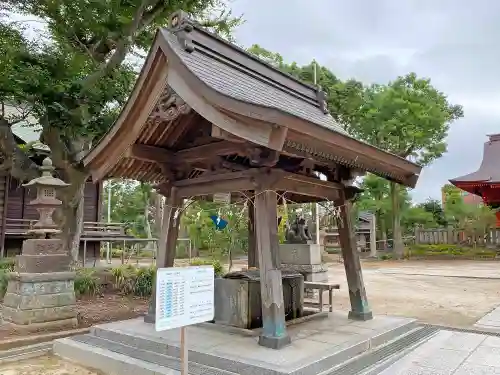 飯香岡八幡宮の手水舎