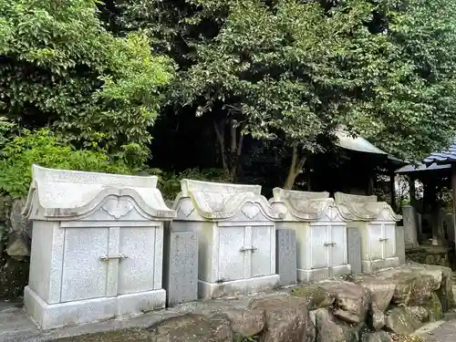 於婆宮神社の末社