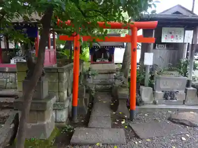 本郷氷川神社の末社・摂社