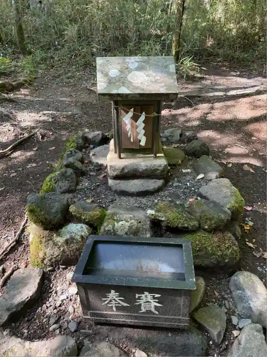 新屋山神社(山梨県)