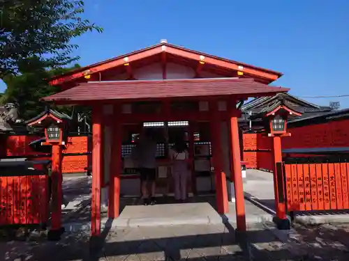 車折神社の末社・摂社