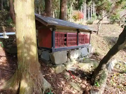 神社の末社