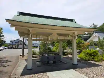 福井県護国神社の手水舎