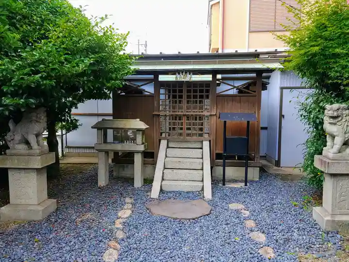 大磯神社の本殿・本堂