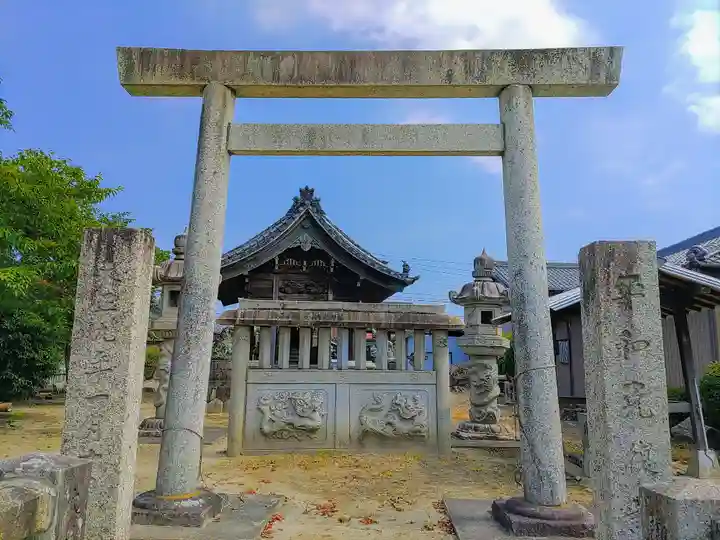 神明社(横池)の鳥居