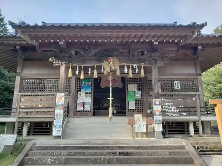 岩屋神社の本殿・本堂