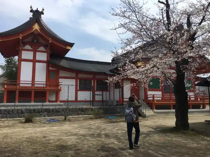 石和八幡宮(官知物部神社)(山梨県)