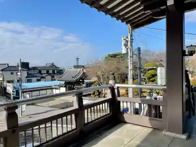 普門院の{uncategorized: "未分類", other: "その他", undefined: "問題あり", building: "その他建物", grave: "お墓", sacred_gate: "鳥居", guardian: "狛犬", statue: "像", buddha: "仏像", history: "歴史", nature: "自然", garden: "庭園", animal: "動物", pagoda: "塔", temizu: "手水舎", mountain_gate: "山門・神門", sanctuary: "本殿・本堂", subordinate: "末社・摂社", art: "芸術", scenery: "景色", jizo: "地蔵", ema: "絵馬", goshuin: "御朱印", omikuji: "おみくじ", items: "授与品その他", amulet: "お守り", goshuincho: "御朱印帳", eats: "食事", festival: "お祭り", votive_dance: "神楽", shichigosan: "七五三参", wedding: "結婚式", experience: "体験その他", initially: "初詣", around: "周辺", anti_infection: "感染症対策"}