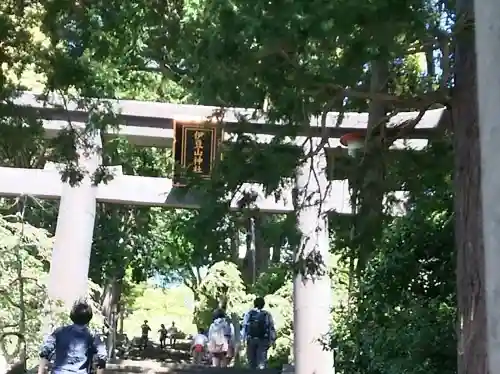 伊豆山神社の{uncategorized: "未分類", other: "その他", undefined: "問題あり", building: "その他建物", grave: "お墓", sacred_gate: "鳥居", guardian: "狛犬", statue: "像", buddha: "仏像", history: "歴史", nature: "自然", garden: "庭園", animal: "動物", pagoda: "塔", temizu: "手水舎", mountain_gate: "山門・神門", sanctuary: "本殿・本堂", subordinate: "末社・摂社", art: "芸術", scenery: "景色", jizo: "地蔵", ema: "絵馬", goshuin: "御朱印", omikuji: "おみくじ", items: "授与品その他", amulet: "お守り", goshuincho: "御朱印帳", eats: "食事", festival: "お祭り", votive_dance: "神楽", shichigosan: "七五三参", wedding: "結婚式", experience: "体験その他", initially: "初詣", around: "周辺", anti_infection: "感染症対策"}