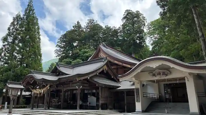 白山比咩神社(石川県)