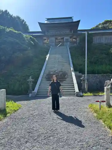 田島神社の{uncategorized: "未分類", other: "その他", undefined: "問題あり", building: "その他建物", grave: "お墓", sacred_gate: "鳥居", guardian: "狛犬", statue: "像", buddha: "仏像", history: "歴史", nature: "自然", garden: "庭園", animal: "動物", pagoda: "塔", temizu: "手水舎", mountain_gate: "山門・神門", sanctuary: "本殿・本堂", subordinate: "末社・摂社", art: "芸術", scenery: "景色", jizo: "地蔵", ema: "絵馬", goshuin: "御朱印", omikuji: "おみくじ", items: "授与品その他", amulet: "お守り", goshuincho: "御朱印帳", eats: "食事", festival: "お祭り", votive_dance: "神楽", shichigosan: "七五三参", wedding: "結婚式", experience: "体験その他", initially: "初詣", around: "周辺", anti_infection: "感染症対策"}