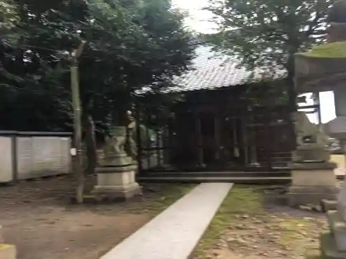 舩岡神社の本殿