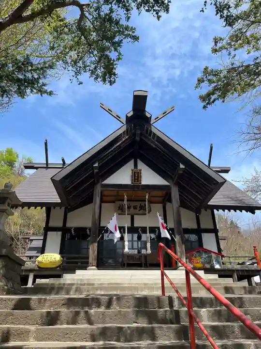 虻田神社の本殿・本堂