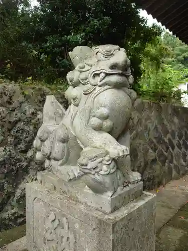 多比神社の狛犬