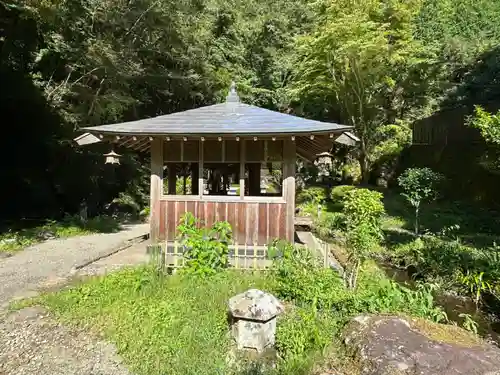 嶽之下宮奥宮(静岡県)