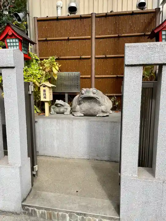 十番稲荷神社の狛犬