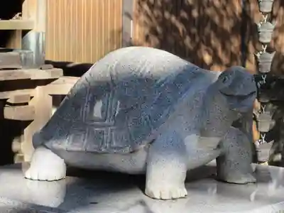 亀岡八幡宮（亀岡八幡神社）の像