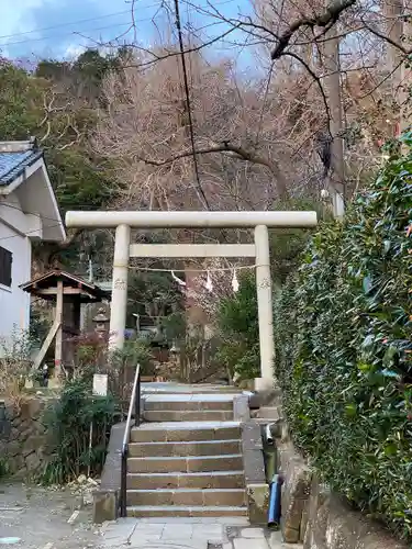 御霊神社の鳥居