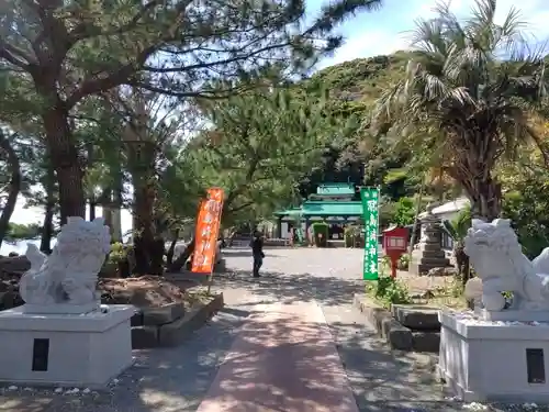 羽島崎神社の狛犬