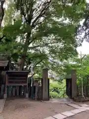 安居神社の建物その他