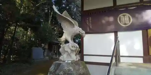 鷲神社の狛犬