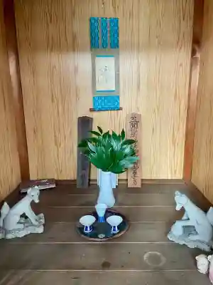 正一位胡桃下稲荷大明神の{uncategorized: "未分類", other: "その他", undefined: "問題あり", building: "その他建物", grave: "お墓", sacred_gate: "鳥居", guardian: "狛犬", statue: "像", buddha: "仏像", history: "歴史", nature: "自然", garden: "庭園", animal: "動物", pagoda: "塔", temizu: "手水舎", mountain_gate: "山門・神門", sanctuary: "本殿・本堂", subordinate: "末社・摂社", art: "芸術", scenery: "景色", jizo: "地蔵", ema: "絵馬", goshuin: "御朱印", omikuji: "おみくじ", items: "授与品その他", amulet: "お守り", goshuincho: "御朱印帳", eats: "食事", festival: "お祭り", votive_dance: "神楽", shichigosan: "七五三参", wedding: "結婚式", experience: "体験その他", initially: "初詣", around: "周辺", anti_infection: "感染症対策"}