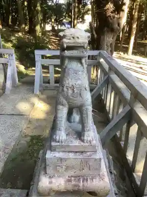 五社神社の狛犬