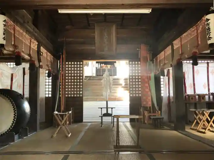 彌榮神社の本殿・本堂