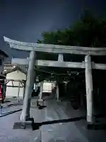 稲荷神社の{uncategorized: "未分類", other: "その他", undefined: "問題あり", building: "その他建物", grave: "お墓", sacred_gate: "鳥居", guardian: "狛犬", statue: "像", buddha: "仏像", history: "歴史", nature: "自然", garden: "庭園", animal: "動物", pagoda: "塔", temizu: "手水舎", mountain_gate: "山門・神門", sanctuary: "本殿・本堂", subordinate: "末社・摂社", art: "芸術", scenery: "景色", jizo: "地蔵", ema: "絵馬", goshuin: "御朱印", omikuji: "おみくじ", items: "授与品その他", amulet: "お守り", goshuincho: "御朱印帳", eats: "食事", festival: "お祭り", votive_dance: "神楽", shichigosan: "七五三参", wedding: "結婚式", experience: "体験その他", initially: "初詣", around: "周辺", anti_infection: "感染症対策"}