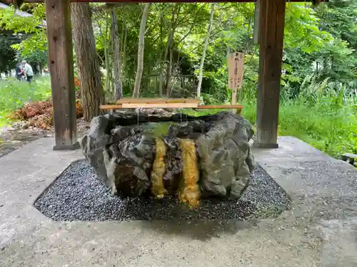 永山神社の手水