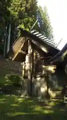 近津神社の本殿