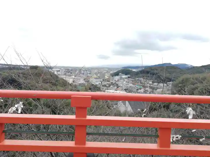御館山稲荷神社の景色