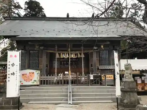 二柱神社の本殿