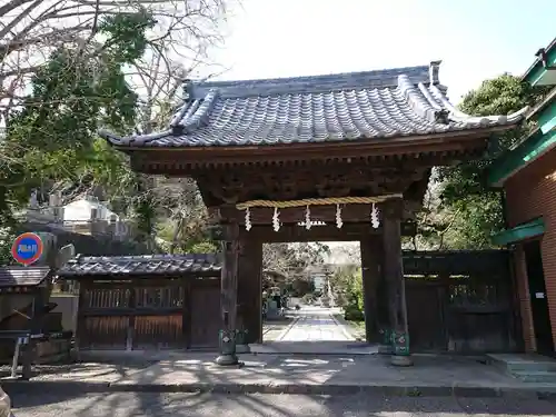 長勝寺の山門・神門