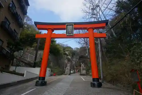 諏訪神社の鳥居