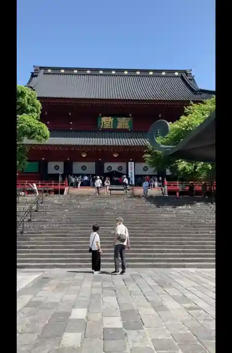 日光山輪王寺三仏堂の{uncategorized: "未分類", other: "その他", undefined: "問題あり", building: "その他建物", grave: "お墓", sacred_gate: "鳥居", guardian: "狛犬", statue: "像", buddha: "仏像", history: "歴史", nature: "自然", garden: "庭園", animal: "動物", pagoda: "塔", temizu: "手水舎", mountain_gate: "山門・神門", sanctuary: "本殿・本堂", subordinate: "末社・摂社", art: "芸術", scenery: "景色", jizo: "地蔵", ema: "絵馬", goshuin: "御朱印", omikuji: "おみくじ", items: "授与品その他", amulet: "お守り", goshuincho: "御朱印帳", eats: "食事", festival: "お祭り", votive_dance: "神楽", shichigosan: "七五三参", wedding: "結婚式", experience: "体験その他", initially: "初詣", around: "周辺", anti_infection: "感染症対策"}