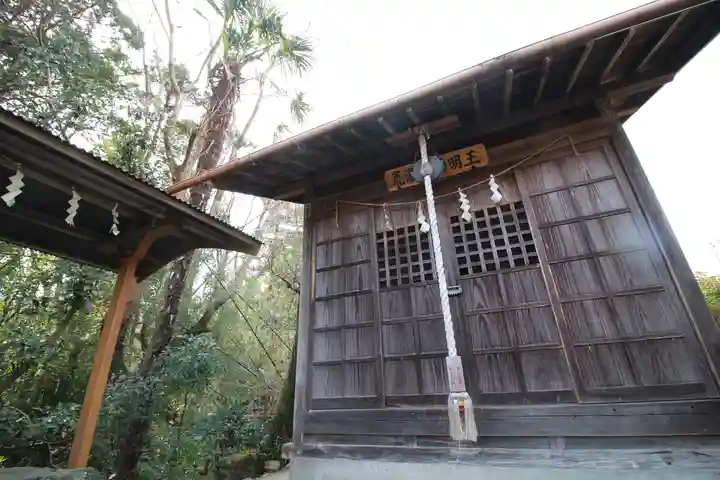 荒瀧不動明王(埼玉県)