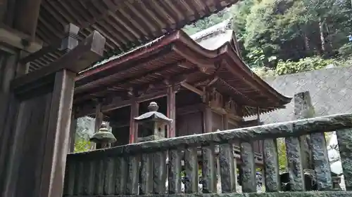 久麻久神社の本殿・本堂