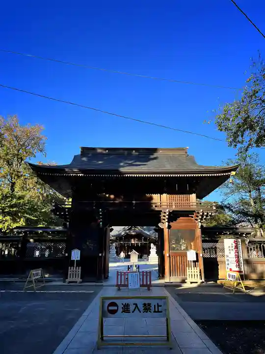 諏訪神社の山門・神門