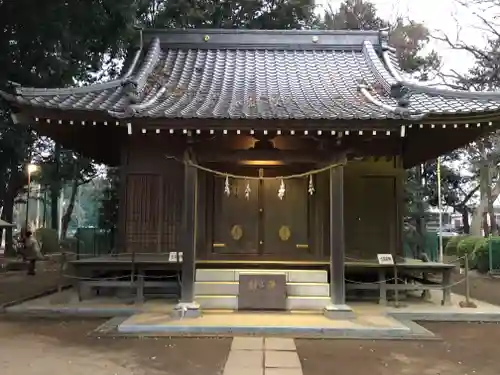 足立神社の本殿・本堂