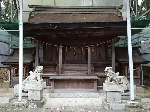 村積神社の本殿・本堂