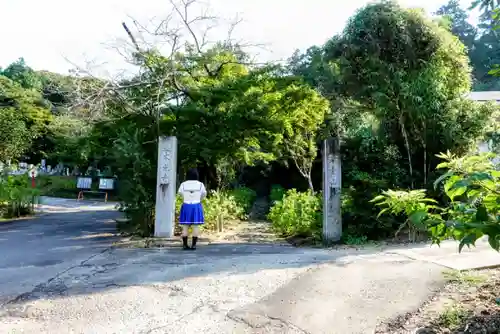 本光寺の山門