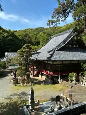 清雲寺の{uncategorized: "未分類", other: "その他", undefined: "問題あり", building: "その他建物", grave: "お墓", sacred_gate: "鳥居", guardian: "狛犬", statue: "像", buddha: "仏像", history: "歴史", nature: "自然", garden: "庭園", animal: "動物", pagoda: "塔", temizu: "手水舎", mountain_gate: "山門・神門", sanctuary: "本殿・本堂", subordinate: "末社・摂社", art: "芸術", scenery: "景色", jizo: "地蔵", ema: "絵馬", goshuin: "御朱印", omikuji: "おみくじ", items: "授与品その他", amulet: "お守り", goshuincho: "御朱印帳", eats: "食事", festival: "お祭り", votive_dance: "神楽", shichigosan: "七五三参", wedding: "結婚式", experience: "体験その他", initially: "初詣", around: "周辺", anti_infection: "感染症対策"}