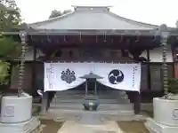 寳塔院の本殿・本堂