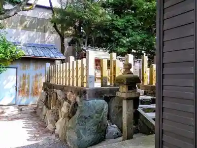 神明社（三ツ屋神明社）の末社・摂社