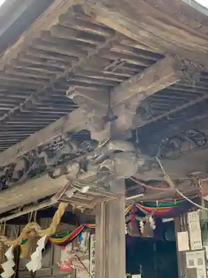 磐椅神社の芸術