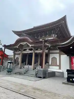 海泉寺の本殿・本堂