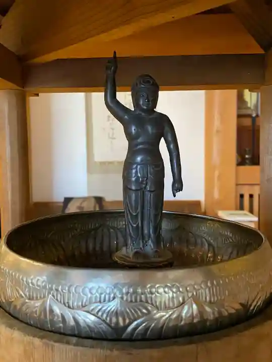 西善院の{uncategorized: "未分類", other: "その他", undefined: "問題あり", building: "その他建物", grave: "お墓", sacred_gate: "鳥居", guardian: "狛犬", statue: "像", buddha: "仏像", history: "歴史", nature: "自然", garden: "庭園", animal: "動物", pagoda: "塔", temizu: "手水舎", mountain_gate: "山門・神門", sanctuary: "本殿・本堂", subordinate: "末社・摂社", art: "芸術", scenery: "景色", jizo: "地蔵", ema: "絵馬", goshuin: "御朱印", omikuji: "おみくじ", items: "授与品その他", amulet: "お守り", goshuincho: "御朱印帳", eats: "食事", festival: "お祭り", votive_dance: "神楽", shichigosan: "七五三参", wedding: "結婚式", experience: "体験その他", initially: "初詣", around: "周辺", anti_infection: "感染症対策"}